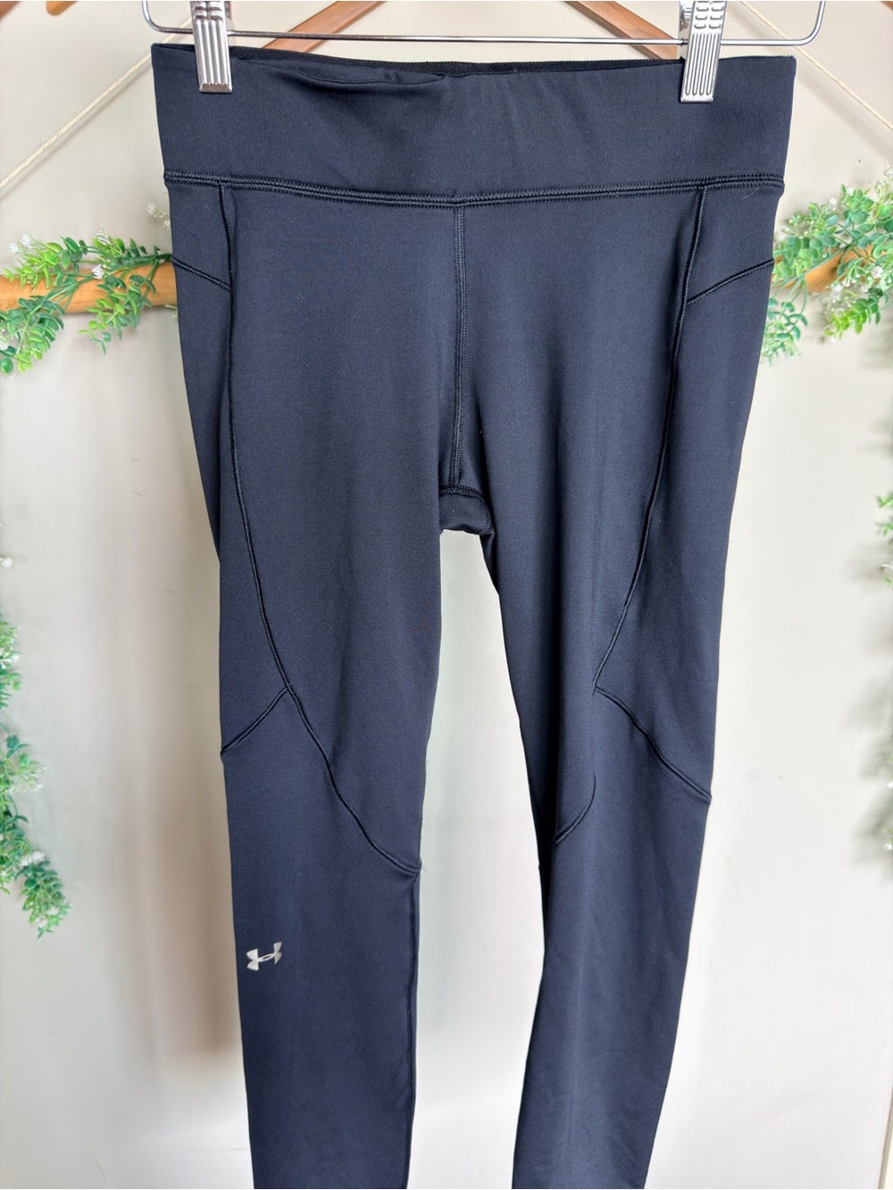 Under Armour Black ColdGear Compression Leggings size M